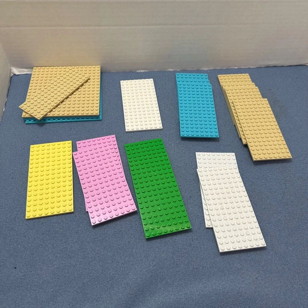 LEGO Baseplate and Plate Lot Assorted Sizes and Colors Tan Blue Green Pink White
